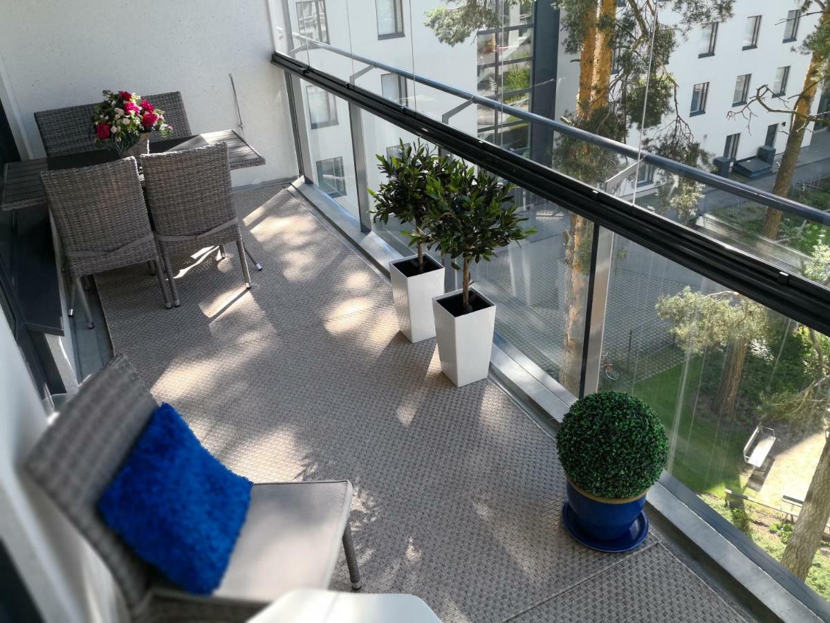 Charming Pine View Apartment Вантаа Екстериор снимка