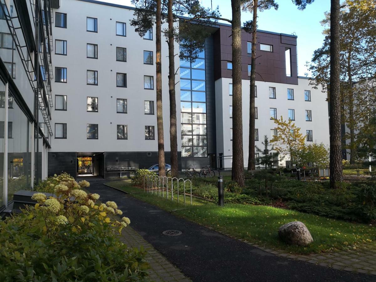 Charming Pine View Apartment Вантаа Екстериор снимка